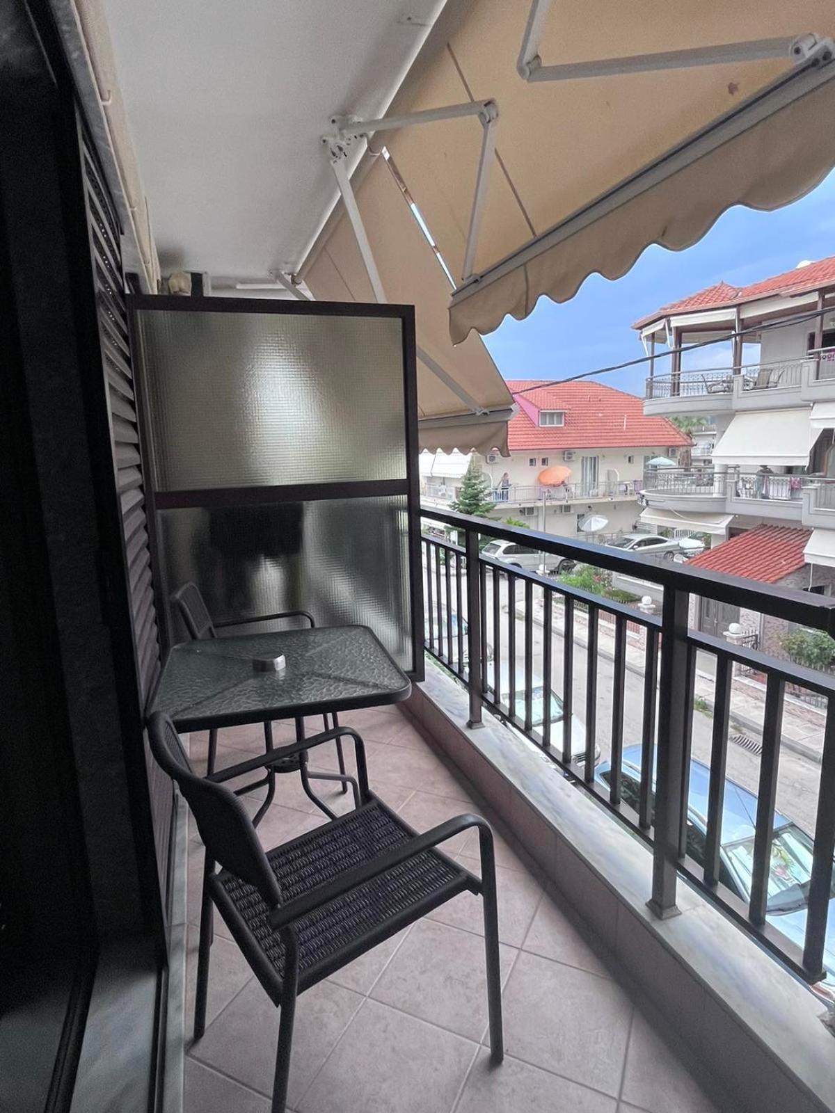 Melachrini Apartments Nea Vrasna Bagian luar foto
