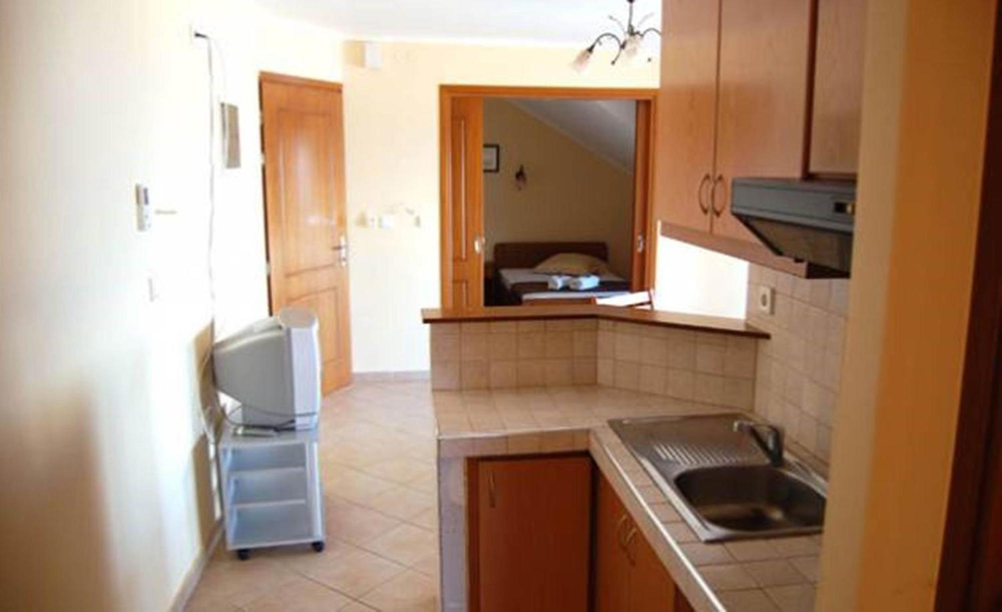 Melachrini Apartments Nea Vrasna Ruang foto