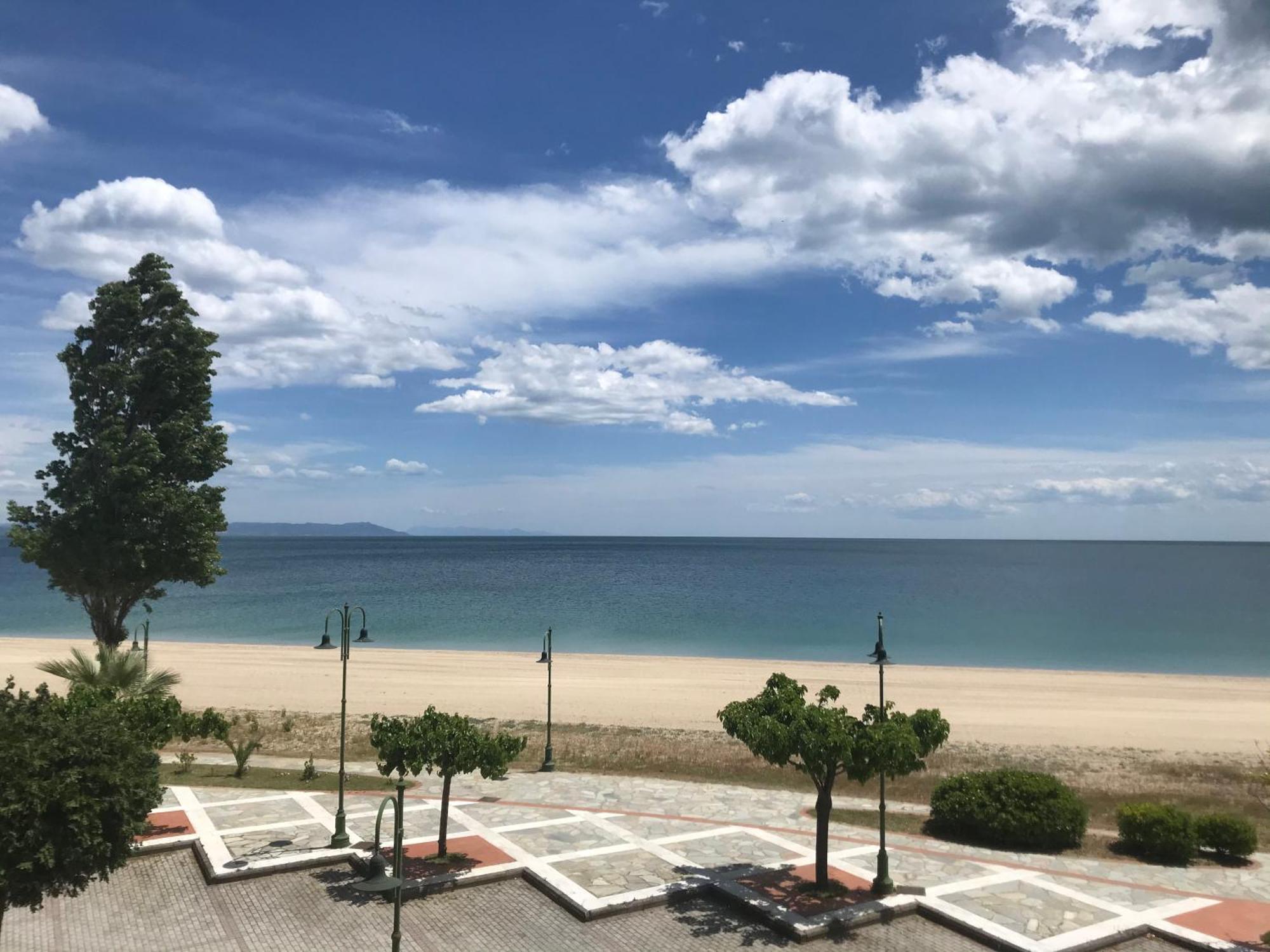 Melachrini Apartments Nea Vrasna Bagian luar foto